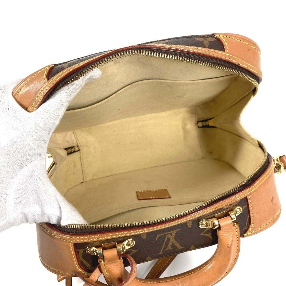 LOUIS VUITTON Brown Monogram Canvas Shoulder Bag - Picture 14 of 16